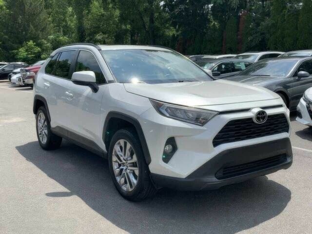 Білий Тойота РАВ 4, об'ємом двигуна 2.5 л та пробігом 26 тис. км за 16300 $, фото 1 на Automoto.ua