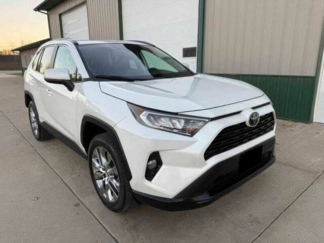 Белый Тойота РАВ 4, объемом двигателя 2.5 л и пробегом 46 тыс. км за 12000 $, фото 1 на Automoto.ua