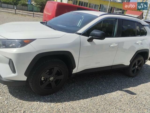 Білий Тойота РАВ 4, об'ємом двигуна 2.49 л та пробігом 66 тис. км за 23000 $, фото 1 на Automoto.ua