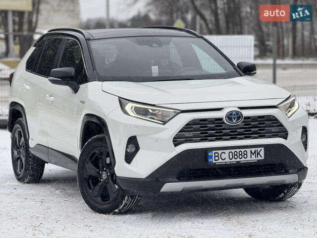 Белый Тойота РАВ 4, объемом двигателя 2.49 л и пробегом 86 тыс. км за 31999 $, фото 1 на Automoto.ua