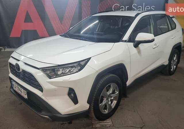 Белый Тойота РАВ 4, объемом двигателя 1.99 л и пробегом 152 тыс. км за 27400 $, фото 1 на Automoto.ua