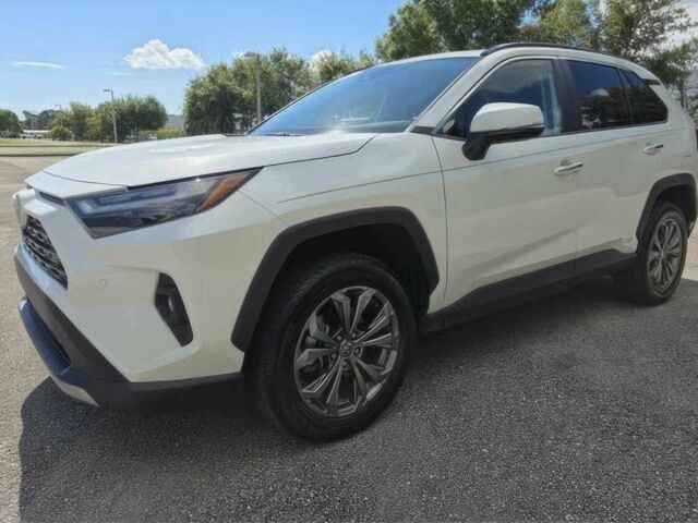 Белый Тойота РАВ 4, объемом двигателя 2.5 л и пробегом 16 тыс. км за 20000 $, фото 1 на Automoto.ua