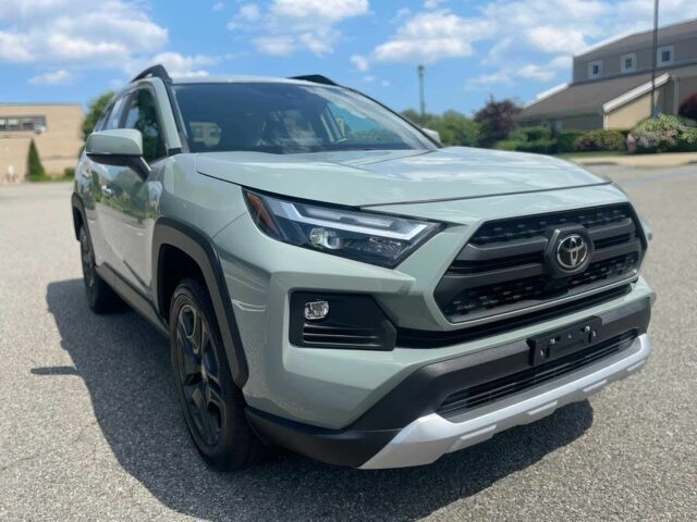 Белый Тойота РАВ 4, объемом двигателя 2.5 л и пробегом 21 тыс. км за 22400 $, фото 1 на Automoto.ua