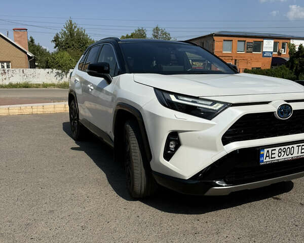 Белый Тойота РАВ 4, объемом двигателя 2.49 л и пробегом 42 тыс. км за 43900 $, фото 1 на Automoto.ua