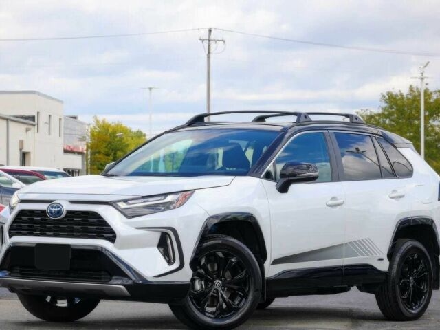 Білий Тойота РАВ 4, об'ємом двигуна 2.5 л та пробігом 28 тис. км за 28100 $, фото 1 на Automoto.ua