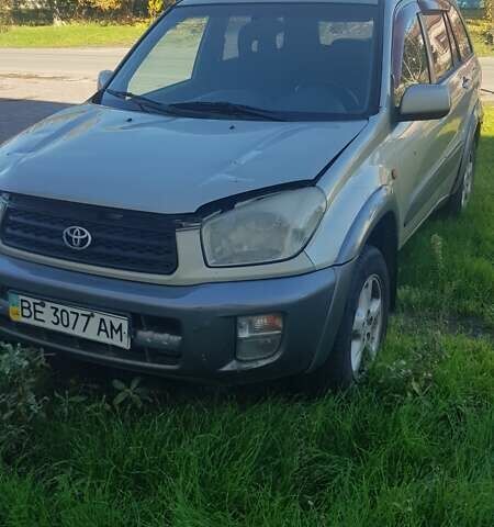 Бежевый Тойота РАВ 4, объемом двигателя 2 л и пробегом 300 тыс. км за 1500 $, фото 1 на Automoto.ua