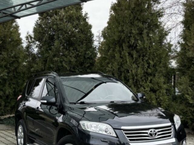 Чорний Тойота РАВ 4, об'ємом двигуна 2.2 л та пробігом 260 тис. км за 12500 $, фото 1 на Automoto.ua
