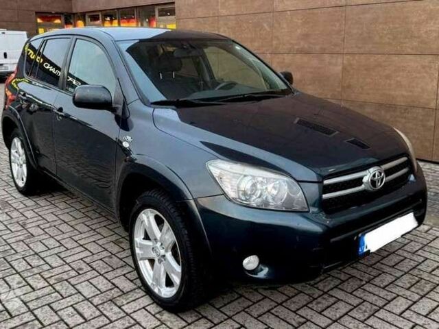 Черный Тойота РАВ 4, объемом двигателя 2.5 л и пробегом 271 тыс. км за 2913 $, фото 1 на Automoto.ua
