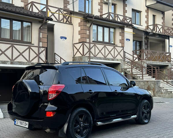 Черный Тойота РАВ 4, объемом двигателя 2 л и пробегом 260 тыс. км за 8700 $, фото 1 на Automoto.ua