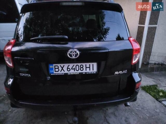 Черный Тойота РАВ 4, объемом двигателя 2.2 л и пробегом 245 тыс. км за 10999 $, фото 1 на Automoto.ua