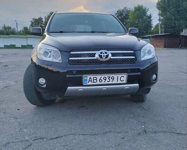 Чорний Тойота РАВ 4, об'ємом двигуна 2.2 л та пробігом 250 тис. км за 10000 $, фото 1 на Automoto.ua