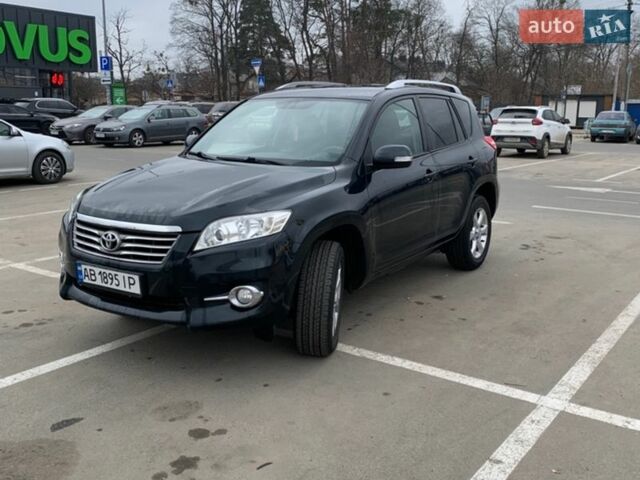 Чорний Тойота РАВ 4, об'ємом двигуна 2.23 л та пробігом 285 тис. км за 12000 $, фото 1 на Automoto.ua
