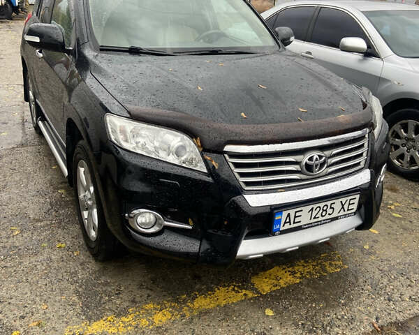 Черный Тойота РАВ 4, объемом двигателя 1.99 л и пробегом 140 тыс. км за 15500 $, фото 1 на Automoto.ua