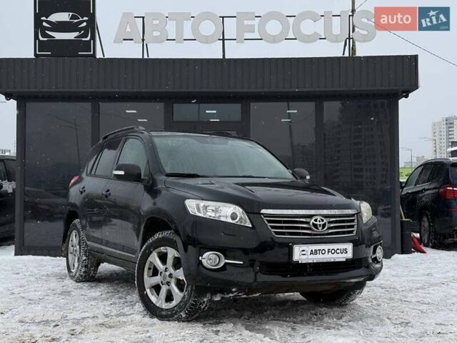 Черный Тойота РАВ 4, объемом двигателя 1.99 л и пробегом 213 тыс. км за 12490 $, фото 1 на Automoto.ua