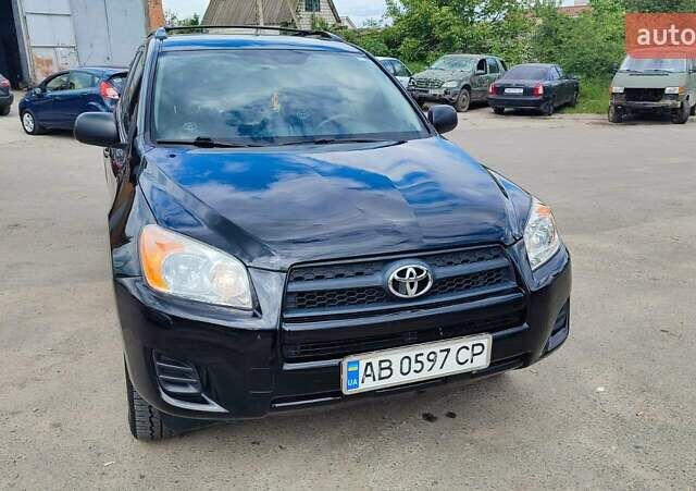 Чорний Тойота РАВ 4, об'ємом двигуна 2.49 л та пробігом 203 тис. км за 11500 $, фото 1 на Automoto.ua