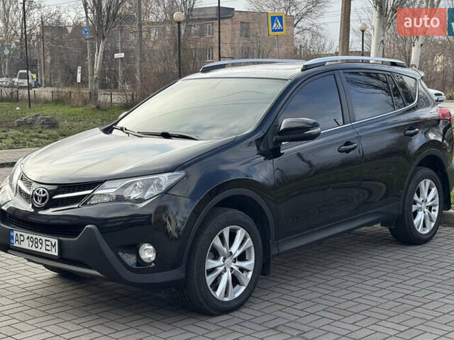 Черный Тойота РАВ 4, объемом двигателя 2.49 л и пробегом 153 тыс. км за 13999 $, фото 1 на Automoto.ua