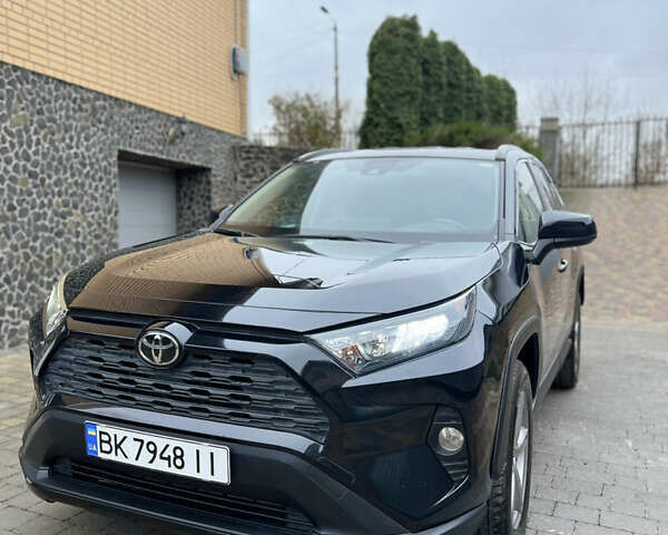 Чорний Тойота РАВ 4, об'ємом двигуна 2.5 л та пробігом 59 тис. км за 20999 $, фото 1 на Automoto.ua