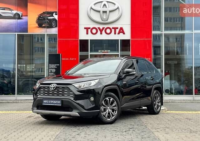 Черный Тойота РАВ 4, объемом двигателя 1.99 л и пробегом 35 тыс. км за 31000 $, фото 1 на Automoto.ua