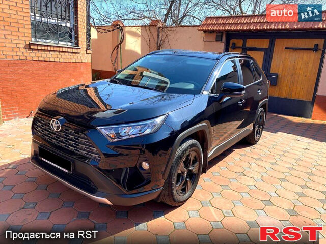 Черный Тойота РАВ 4, объемом двигателя 2 л и пробегом 110 тыс. км за 24500 $, фото 1 на Automoto.ua