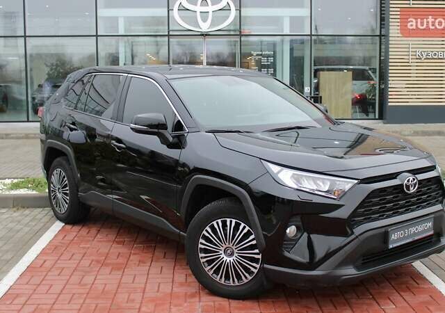 Черный Тойота РАВ 4, объемом двигателя 1.99 л и пробегом 188 тыс. км за 24500 $, фото 1 на Automoto.ua