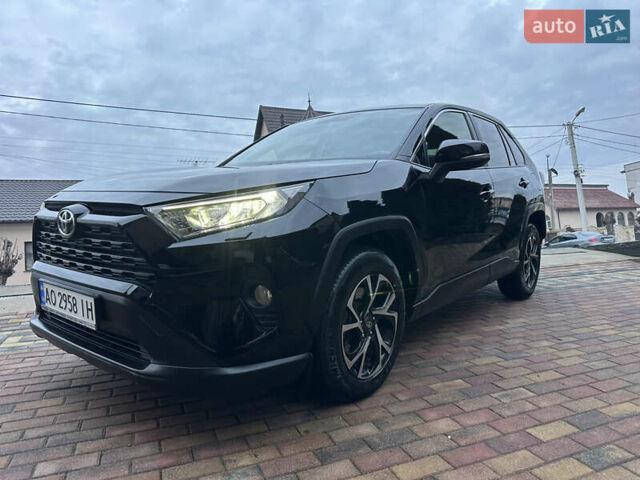 Черный Тойота РАВ 4, объемом двигателя 1.99 л и пробегом 162 тыс. км за 25500 $, фото 1 на Automoto.ua