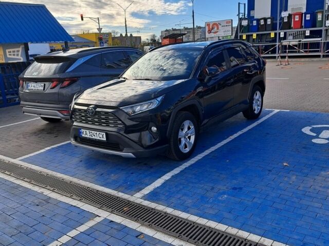 Черный Тойота РАВ 4, объемом двигателя 2 л и пробегом 128 тыс. км за 25500 $, фото 1 на Automoto.ua