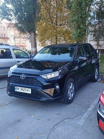 Чорний Тойота РАВ 4, об'ємом двигуна 1.99 л та пробігом 43 тис. км за 24800 $, фото 1 на Automoto.ua