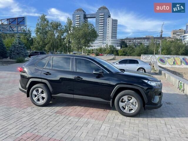 Черный Тойота РАВ 4, объемом двигателя 1.99 л и пробегом 111 тыс. км за 26500 $, фото 1 на Automoto.ua