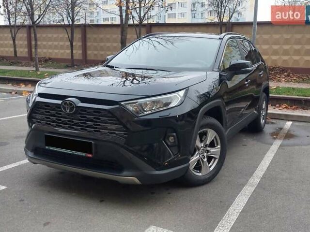 Чорний Тойота РАВ 4, об'ємом двигуна 1.99 л та пробігом 46 тис. км за 32000 $, фото 1 на Automoto.ua