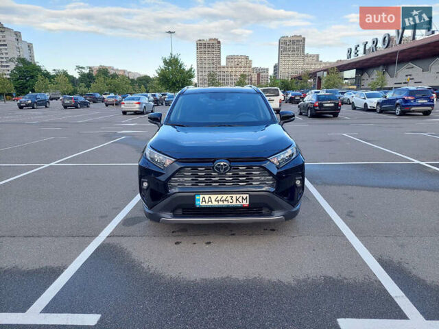 Черный Тойота РАВ 4, объемом двигателя 1.99 л и пробегом 47 тыс. км за 36900 $, фото 1 на Automoto.ua
