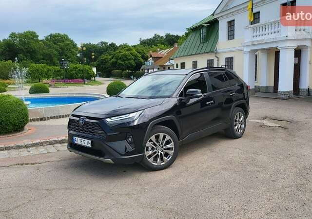 Черный Тойота РАВ 4, объемом двигателя 2.5 л и пробегом 16 тыс. км за 48500 $, фото 1 на Automoto.ua