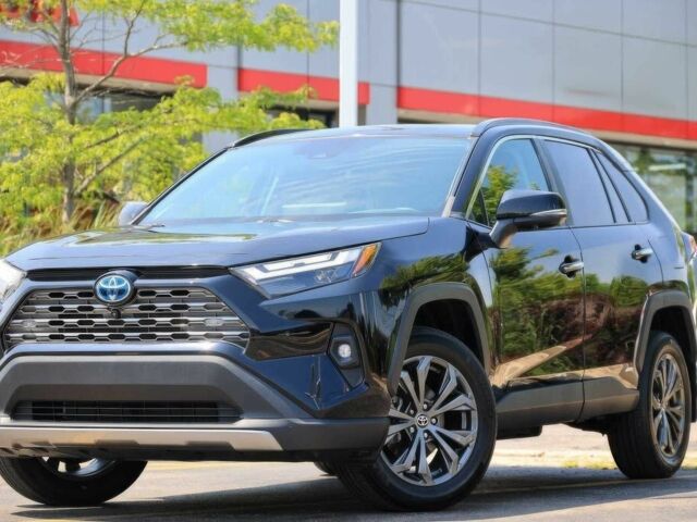 Тойота РАВ 4 2023 в Киеве на Automoto.ua Черный Тойота РАВ 4, объемом двигателя 2.5 л и пробегом 13 тыс. км за 16800 $, фото 1 на Automoto.ua