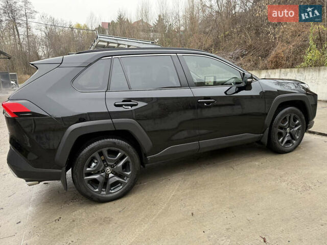 Чорний Тойота РАВ 4, об'ємом двигуна 2.49 л та пробігом 13 тис. км за 47500 $, фото 1 на Automoto.ua