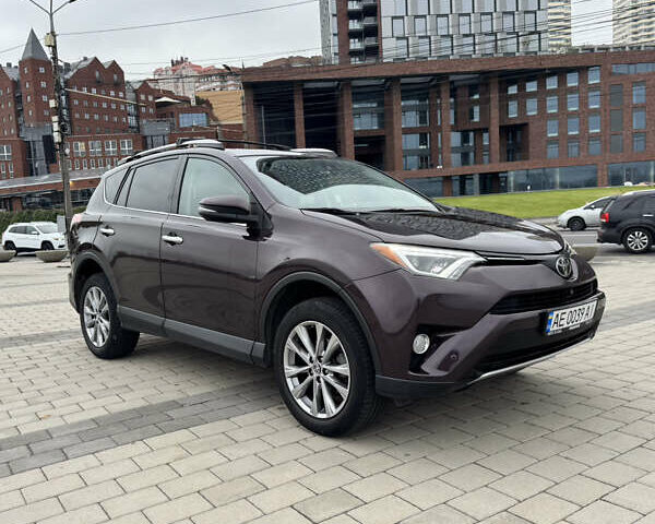 Тойота РАВ 4 2017 в Днепре (Днепропетровске) на Automoto.ua Фиолетовый Тойота РАВ 4, объемом двигателя 2.49 л и пробегом 119 тыс. км за 21500 $, фото 1 на Automoto.ua