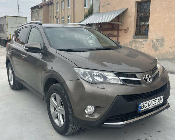 Коричневый Тойота РАВ 4, объемом двигателя 2.23 л и пробегом 182 тыс. км за 16900 $, фото 1 на Automoto.ua