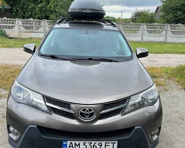 Коричневий Тойота РАВ 4, об'ємом двигуна 2.49 л та пробігом 165 тис. км за 16000 $, фото 1 на Automoto.ua