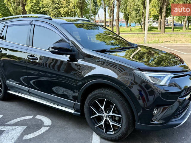 Коричневый Тойота РАВ 4, объемом двигателя 2.02 л и пробегом 200 тыс. км за 21000 $, фото 1 на Automoto.ua