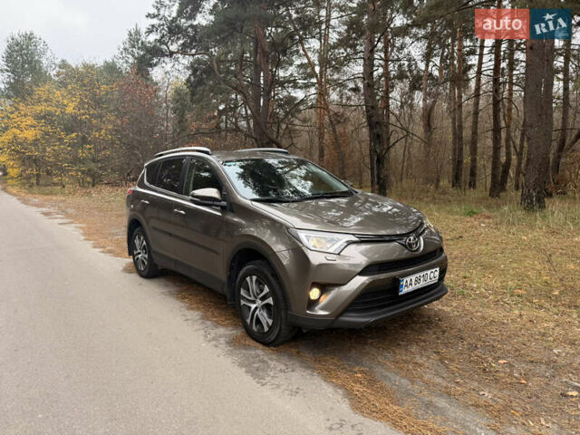 Коричневый Тойота РАВ 4, объемом двигателя 1.99 л и пробегом 67 тыс. км за 22800 $, фото 1 на Automoto.ua
