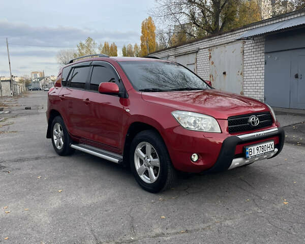 Червоний Тойота РАВ 4, об'ємом двигуна 2 л та пробігом 195 тис. км за 8999 $, фото 1 на Automoto.ua