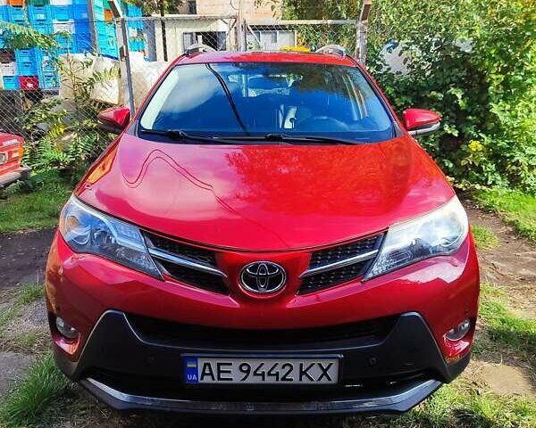 Тойота РАВ 4 2015 у Кривому Розі на Automoto.ua Червоний Тойота РАВ 4, об'ємом двигуна 2.49 л та пробігом 88 тис. км за 17500 $, фото 1 на Automoto.ua