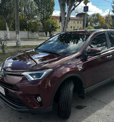 Красный Тойота РАВ 4, объемом двигателя 1.99 л и пробегом 82 тыс. км за 21500 $, фото 1 на Automoto.ua