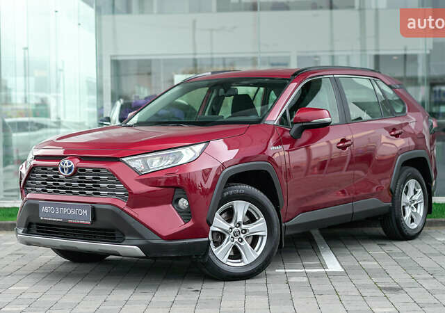 Красный Тойота РАВ 4, объемом двигателя 2.49 л и пробегом 72 тыс. км за 30135 $, фото 1 на Automoto.ua