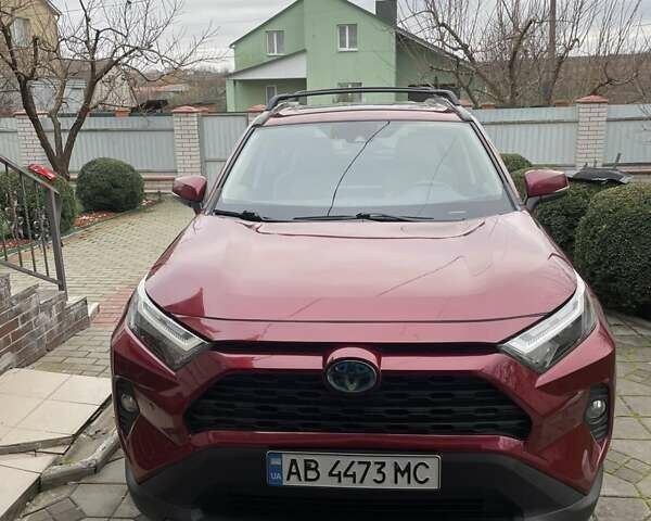 Червоний Тойота РАВ 4, об'ємом двигуна 2.49 л та пробігом 61 тис. км за 31869 $, фото 1 на Automoto.ua