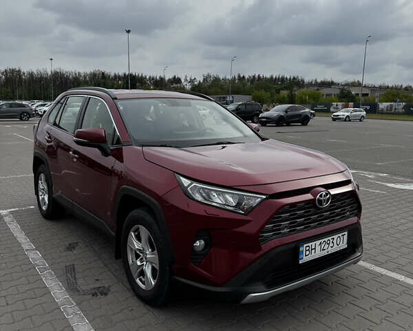 Красный Тойота РАВ 4, объемом двигателя 1.99 л и пробегом 138 тыс. км за 24400 $, фото 1 на Automoto.ua