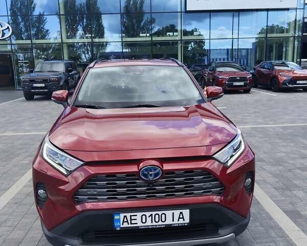 Красный Тойота РАВ 4, объемом двигателя 2.49 л и пробегом 122 тыс. км за 34000 $, фото 1 на Automoto.ua