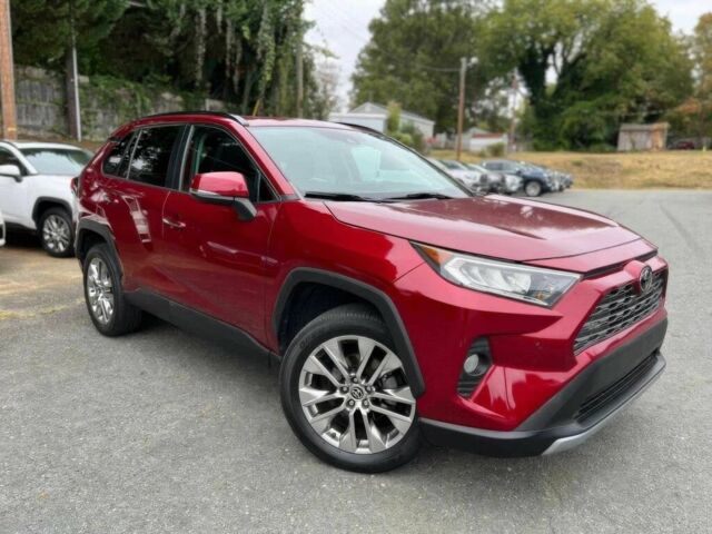 Красный Тойота РАВ 4, объемом двигателя 2.5 л и пробегом 10 тыс. км за 11800 $, фото 1 на Automoto.ua