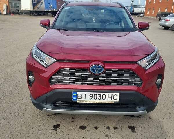 Красный Тойота РАВ 4, объемом двигателя 2.49 л и пробегом 63 тыс. км за 38500 $, фото 1 на Automoto.ua