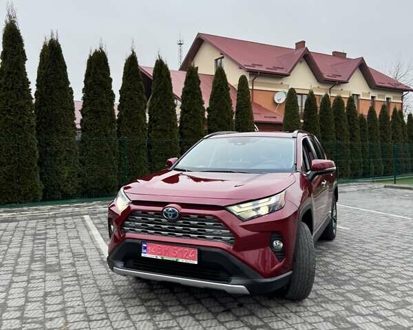 Красный Тойота РАВ 4, объемом двигателя 2.49 л и пробегом 49 тыс. км за 37900 $, фото 1 на Automoto.ua