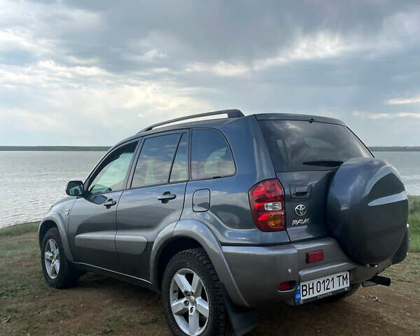 Тойота РАВ 4, об'ємом двигуна 2 л та пробігом 443 тис. км за 7200 $, фото 1 на Automoto.ua