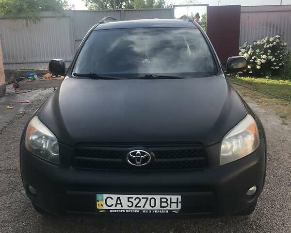 Тойота РАВ 4, объемом двигателя 2.4 л и пробегом 234 тыс. км за 9750 $, фото 1 на Automoto.ua